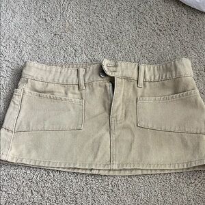 Revolve superdown tan khaki cargo mini skirt
